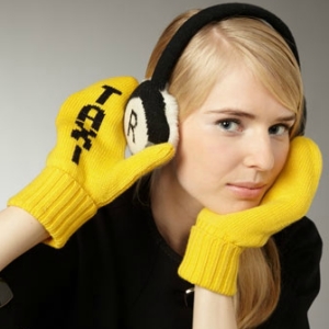Kate Spade Taxi Mittens